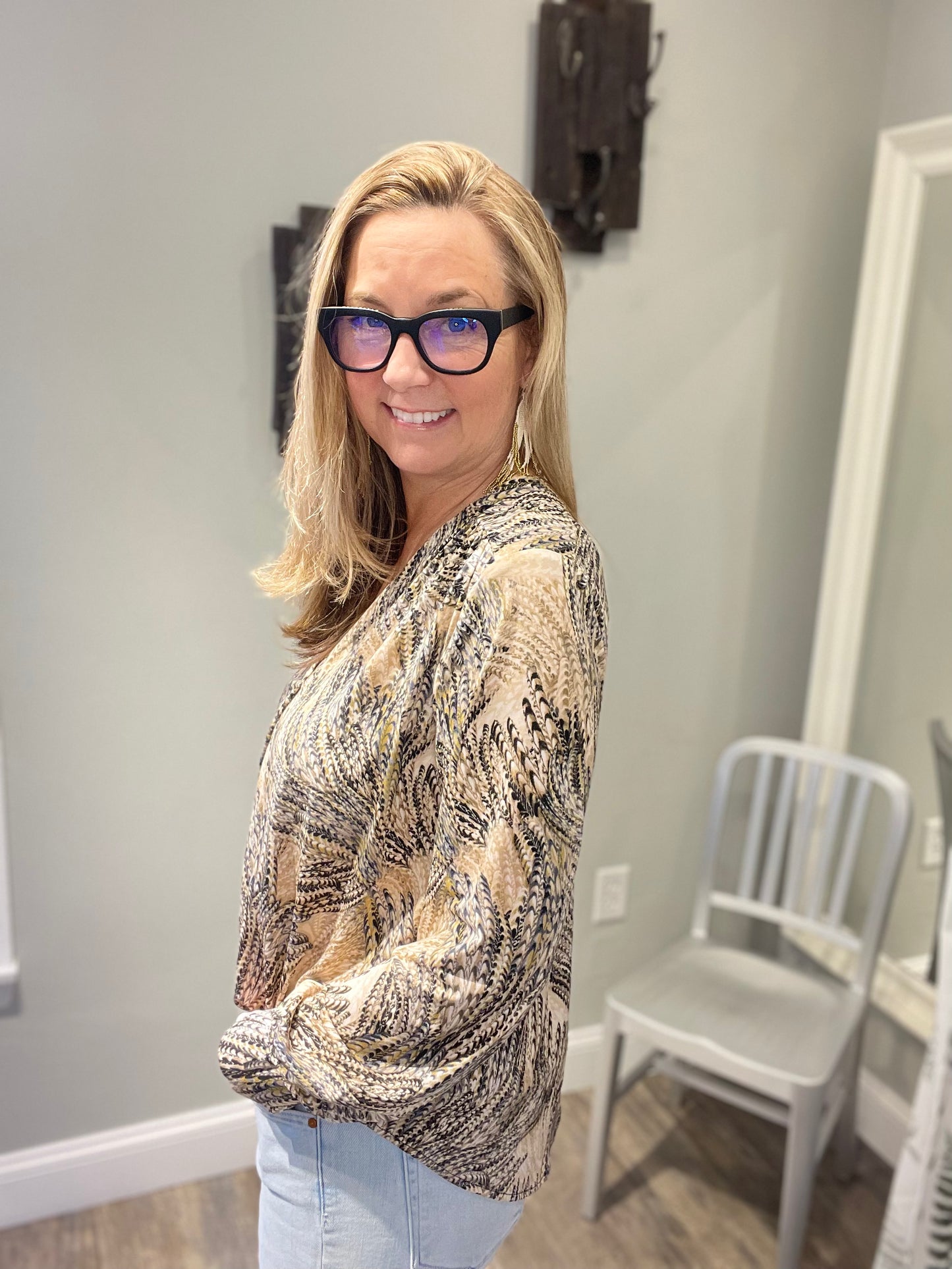 Love to Love First Feathers Top