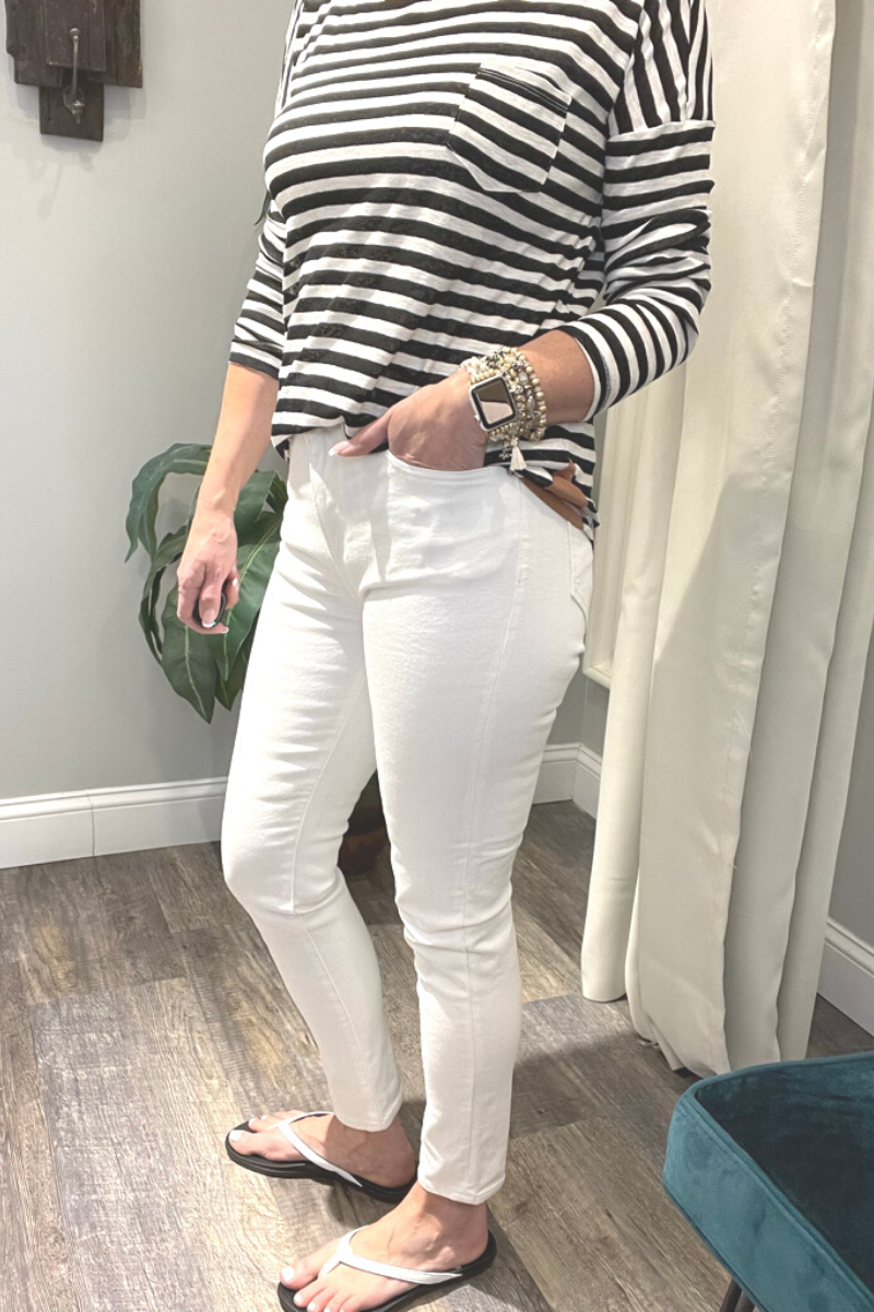 Driftwood Ghost White Jackie Jeans - SIZE 26