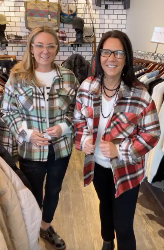 Leaf & Christine's Coolest LIVE Yummy Outerwear!