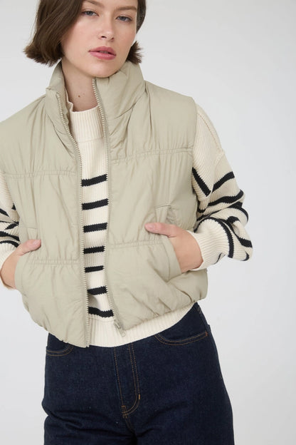Blu Pepper Collared Zip Up Cropped Puffer Vest