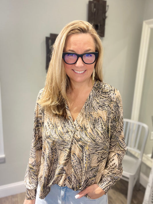 Love to Love First Feathers Top