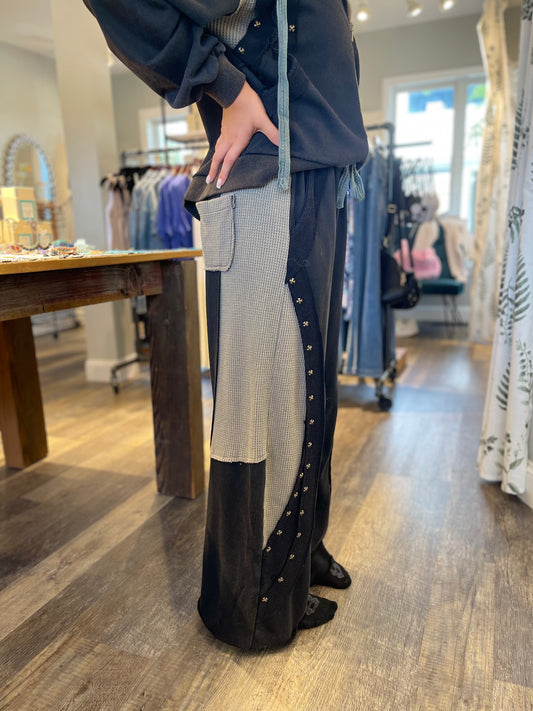 POL Super Studded Comfy Pants