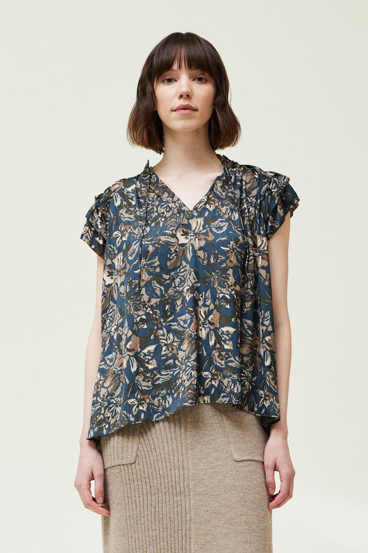 Grade & Gather Printed Ruffle Sleeve Top