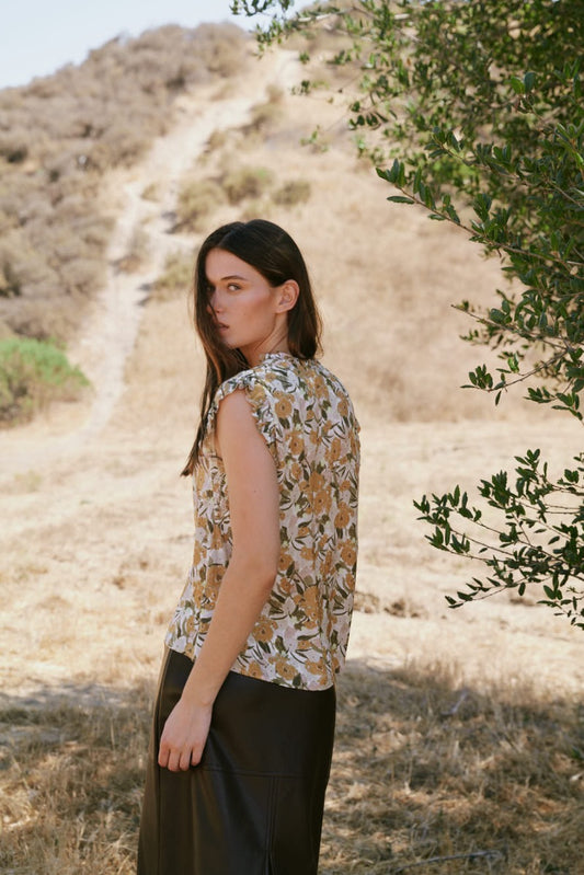 Grade & Gather Floral Print Ruffle Top