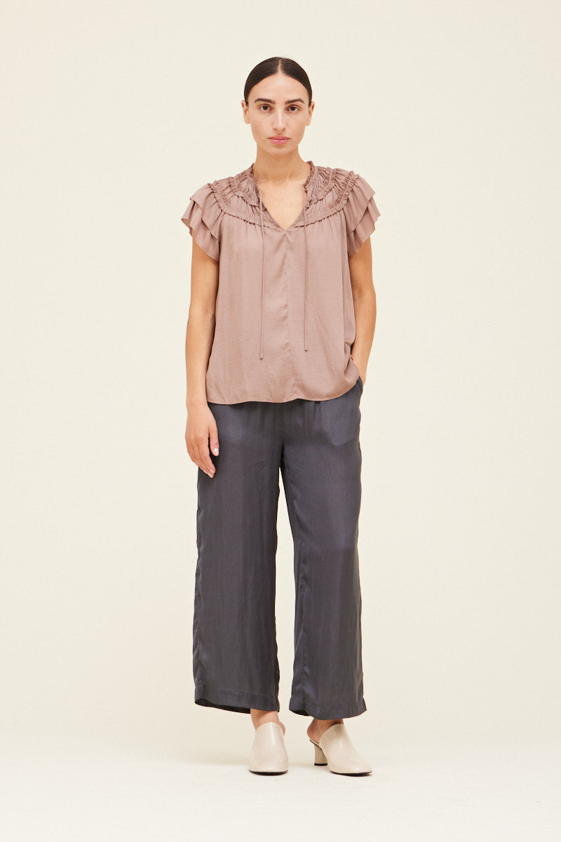 Grade & Gather Ruffle Trim Top