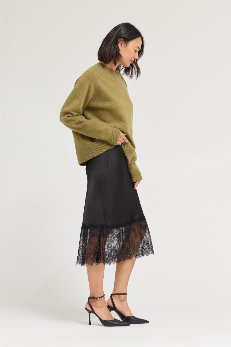 Grade & Gather Lace Trim Satin Skirt