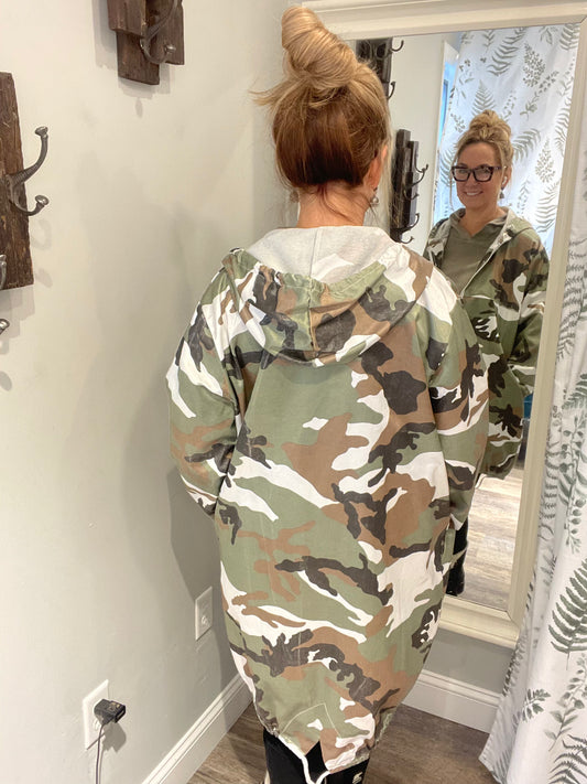 Tempo Paris Oversized Camo Jacket - M/L