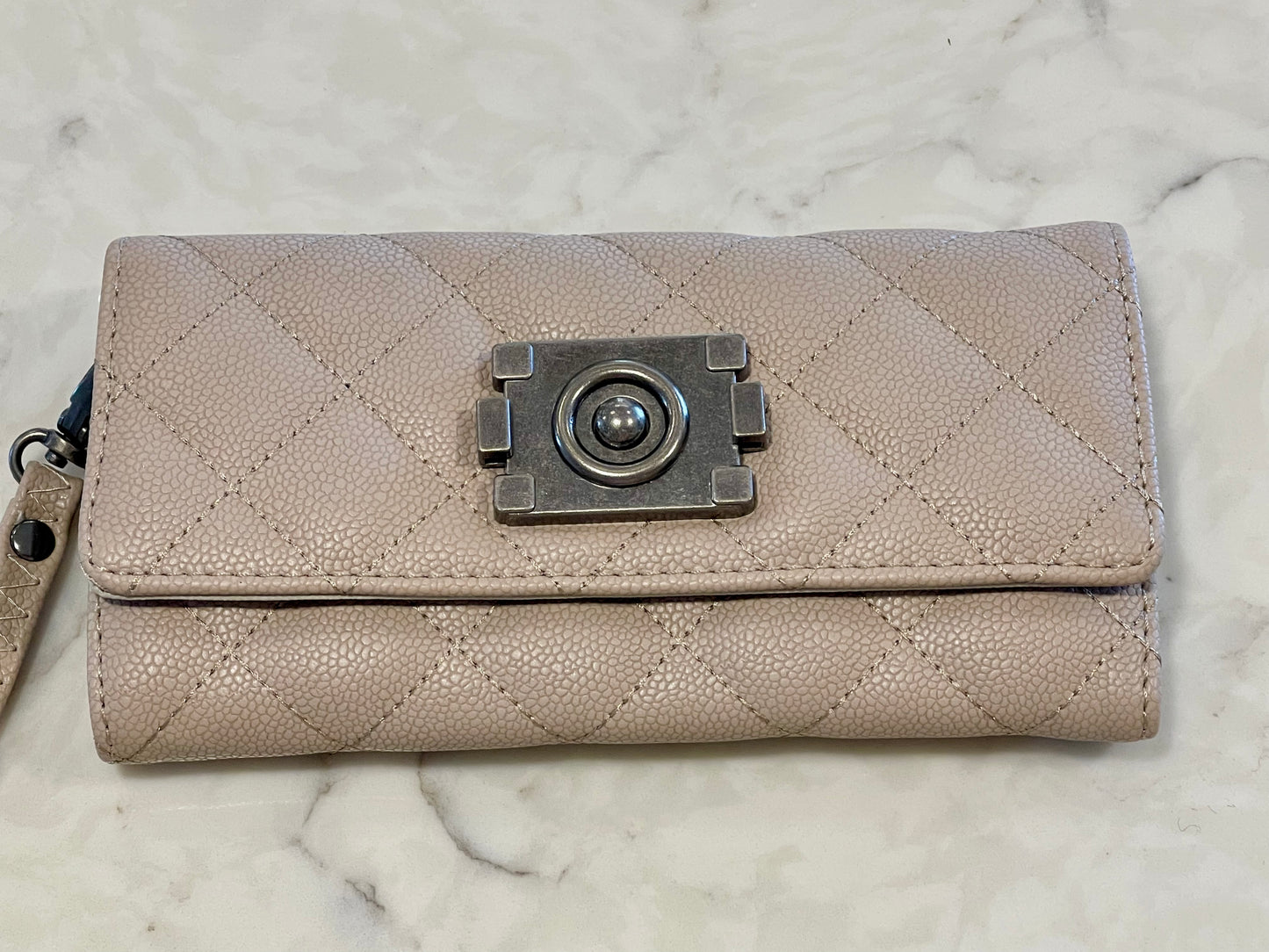 Modern Boston Wristlet