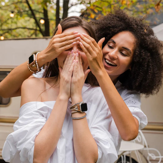 Cape Diablo Freshwater Pearl Apple Watch Strap