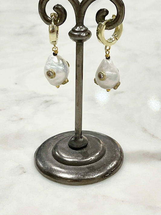 Freshwater Pearl Bobble Earrings